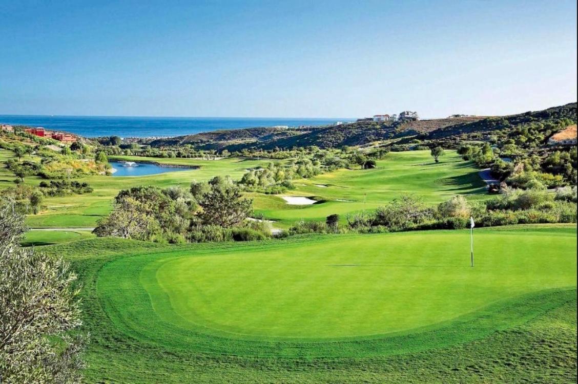 Casares Beach Golf Apartment With Private Garden Direct Pool Access Eksteriør bilde